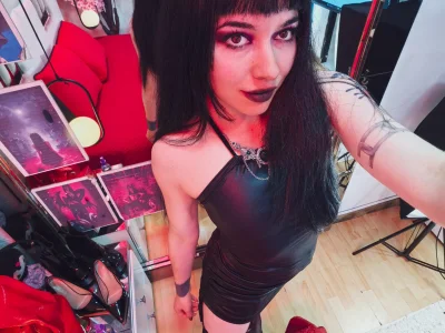 Secrets that Only You Will See 😈🔥 de alixxon1  2 Imagens