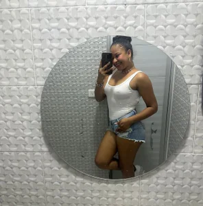 Lis__Shepard Public Pic 2