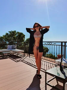 Ana_Blue Public зображення 2