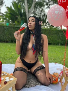 RiriiBrunette__ Our Valentine’s Date 💘 Pic 4