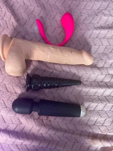 CandyKane06_: my toys ( фото)