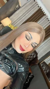 YourRealMistressKarinaLatex outfit图片 2