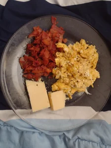 JessaBella Food 🥓🍗🍖🧀 Pic