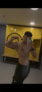 Yeremy12345 kullanıcısının Hola 😋 albümü -  6 fotoğraf