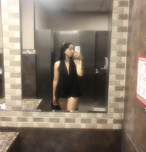 DaphneHarrison Public Immagine 