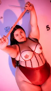 ValenTitis hello Pic 2