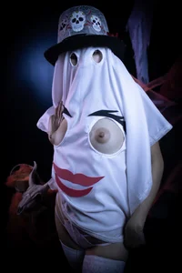 HottCandy21 GHOST Foto 9