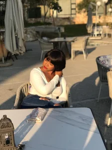 UzuriZahra01 Public Pic