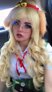 AlyssaRomanova Isabelle - Animal crossing 🌳 Gambar 2