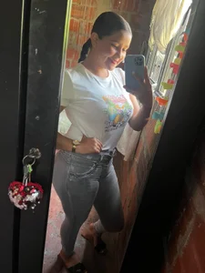 sashabigboobs69のPublicの 8枚の写真