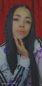 Sara_strawberry Public Pic 5