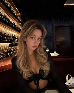 Sara_Bloservety My luxurious life Foto 4