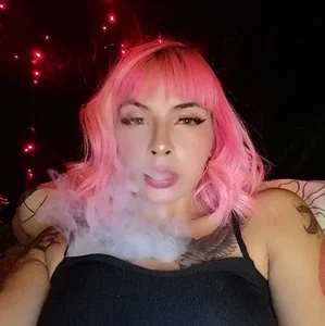 ScarleetBunny Public Pic 2