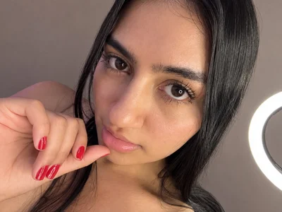 AidaJones 24/10 Foto 4