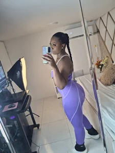 NaomyDixxon's Deportiva Sex Photo 7