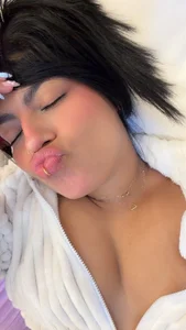 kyana_cream I'm waiting for you in my bed, my love 🔥😈💖 Pic 6