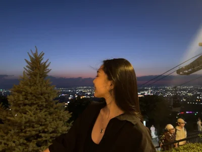JeanneHudson gorgeous  2 снимка