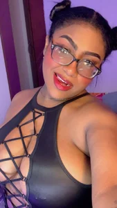 BlakmillerrGilson Sexy Pic 2