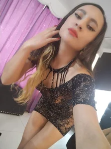 Coral_Gibson 🔥👅 Immagine  3