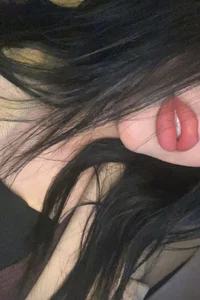 QUEENMELIS LİPS Εικόνα