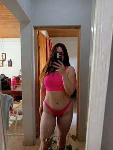 Emmacut Gracias por visitar mi perfil, no te olvides de seguirme para más contenidos 💞 Immagine  3