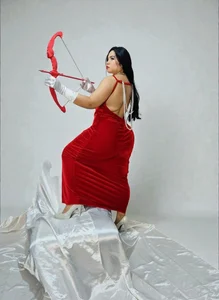 AGATHAA_WHITE Cupid 🏹💘  5টি ছবি