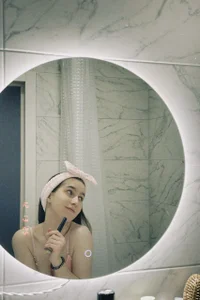 CindaWinn You are very beautiful today টি ছবি