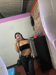 SO CUTE de arianarousee  2 Imagens