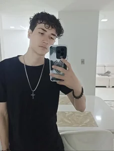 Public de Johnny_cagee_  2 Imagens
