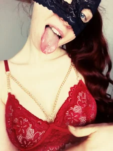 Scarlett_Electra Public Pic 2