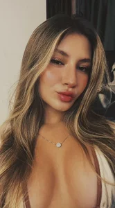 Aileenn_sweettt Public slika