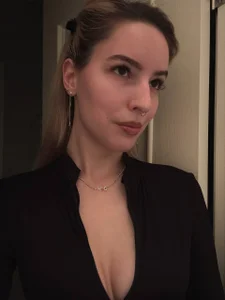 Your Goddess in sexy suet od Fire_moth  2 snímek