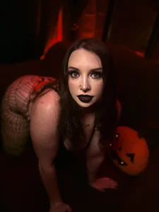 ANNIEandHUNNIE 👻 Feeling Spooky 👻 Gambar 3