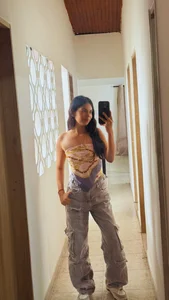 evelyn_ks Public Pic 5