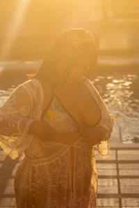 Gabycutee 🌻 "Charm and Light" 🌹 Pic 4