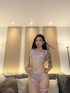 zoee_jackson Beauty💜 Pic 5