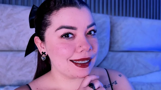 A Face You’ll Fall For! 💋❤️ od BellatrixKorz_  2 snímek