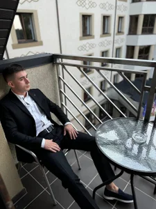 Tommy_Lidds Tommy is a gentleman Hình 3