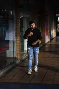 Andrew_Brown seductive for you Pic 2