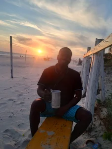 Public de Cometa-24  6 Imagens