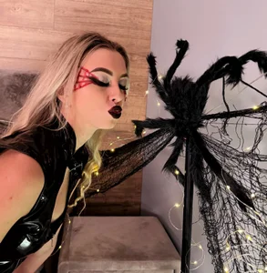 brandice_sparkl Madame Web Pic 2