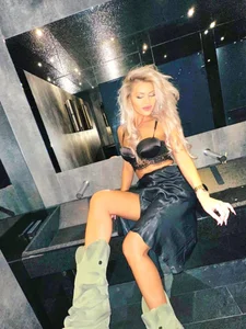 AnaysExclusiveXO Public slika 6