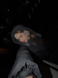 Emily_robertss1 Eurotrip🤭 Poză