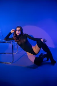 AilishBenson My sexy side 🤤🔥 Kuva