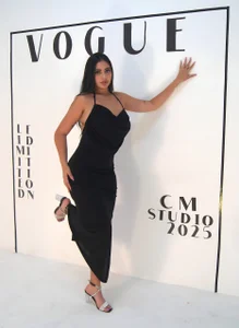 AmbarJames_ Fierce Elegance Foto 4