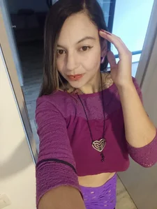 Ariana_blonde An innocent photo with dangerous intentions 😇💦 Pic 9
