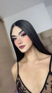 WHOSE MAMAXITA IS THIS? od DANIELA_CADAVID_  3 snímek