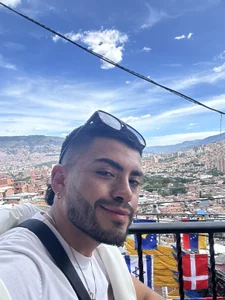 Alexander_Diazz 🙌🏻🇨🇴 - {count, plural, one {תמונה אחת} two {שתי תמונות} many {# תמונות} other {# תמונות}}