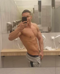 ZeinMiracles Public Foto 3