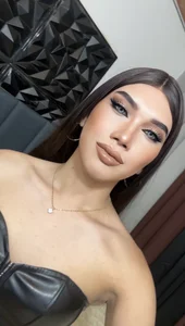 Fresh look de MaxCollins  photos